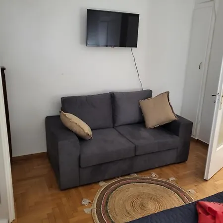 Apartment Hause By 2 *